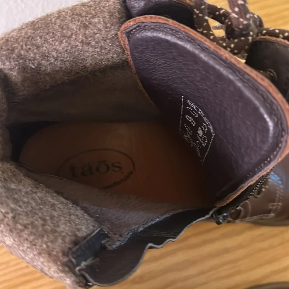 Taos Footwear Dark Brown Lace-Up Boots - Picture 8 of 9